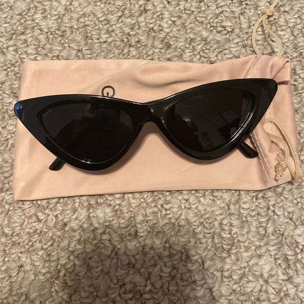Black sunglasses
